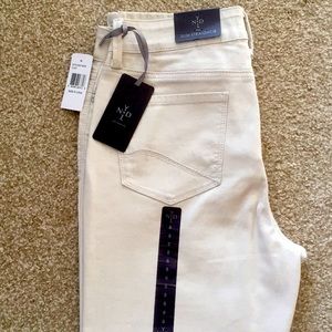 NWT NYDJ SLIM JEANS